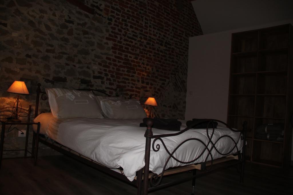 Aux Charmes De La Campagne Villa Hautrage ภายนอก รูปภาพ