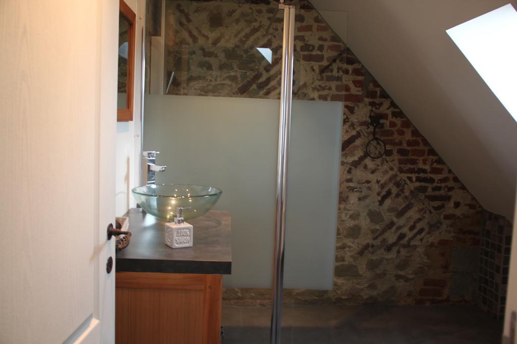 Aux Charmes De La Campagne Villa Hautrage ภายนอก รูปภาพ
