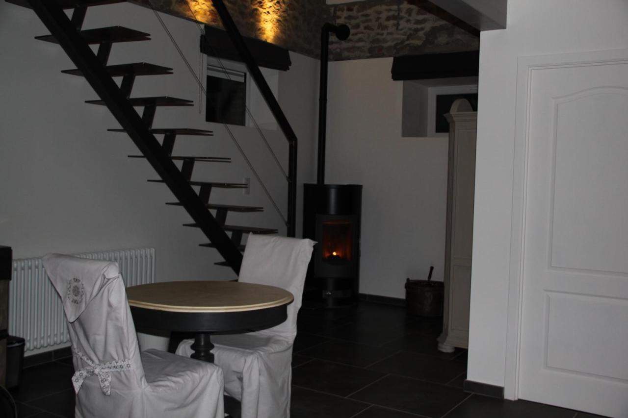Aux Charmes De La Campagne Villa Hautrage ภายนอก รูปภาพ